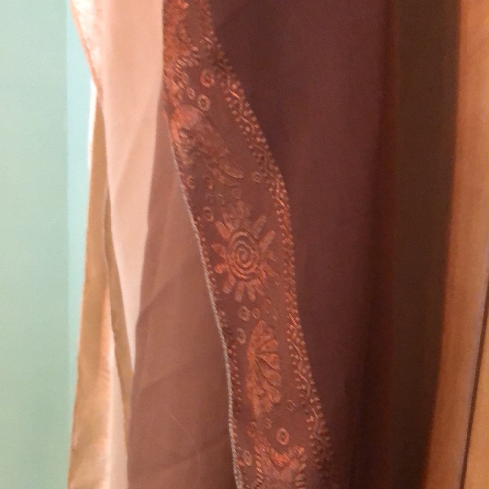 Scarf - Picture 5 of 8
